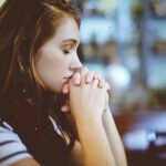 pray